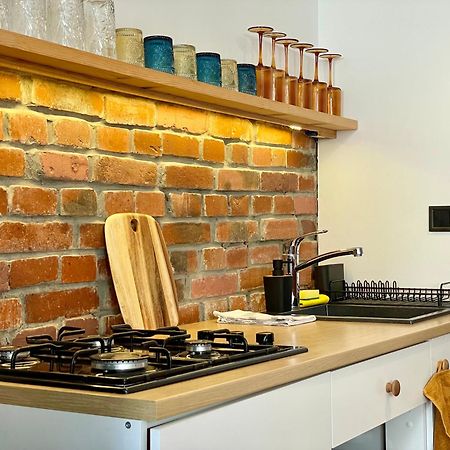 93 M2 Rynek Kino Na Dachu Self Check-In Apartman Wrocław Kültér fotó